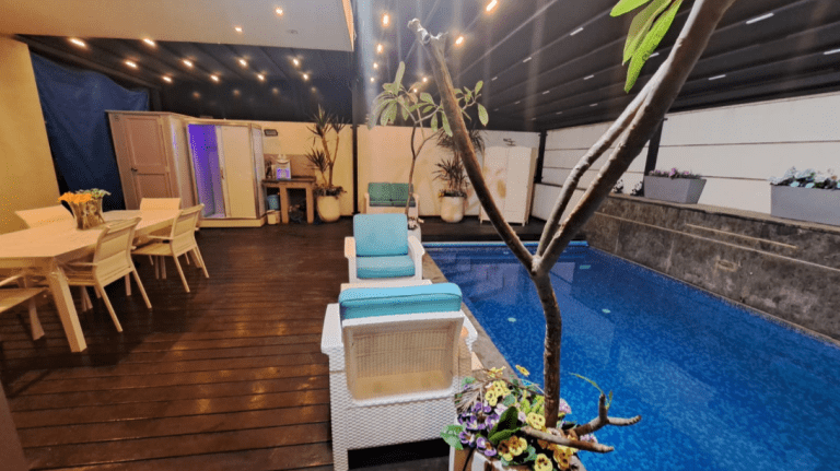 בריכה פרטית בפתח תקווה