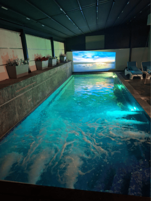 בריכה פרטית בפתח תקווה