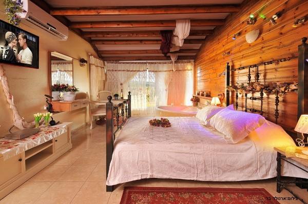 אל מול הנוף גרנות הגליל