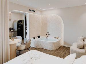 צימר סלע במדבר מעלה עמוס